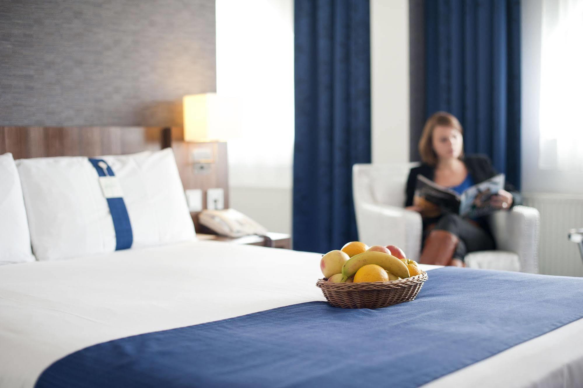 Hotel Port Of Moerdijk Luaran gambar